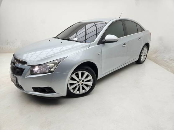 CHEVROLET CRUZE 1.8 LTZ SPORT6 16V FLEX 4P AUTOMÁTICO CHEVROLET CRUZE 1.8 LTZ SPORT6 16V FLEX 4P AUTOMÁTICO